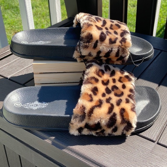 Charles Albert Faux Fur Slide Leopard Size 8 - Picture 4 of 7